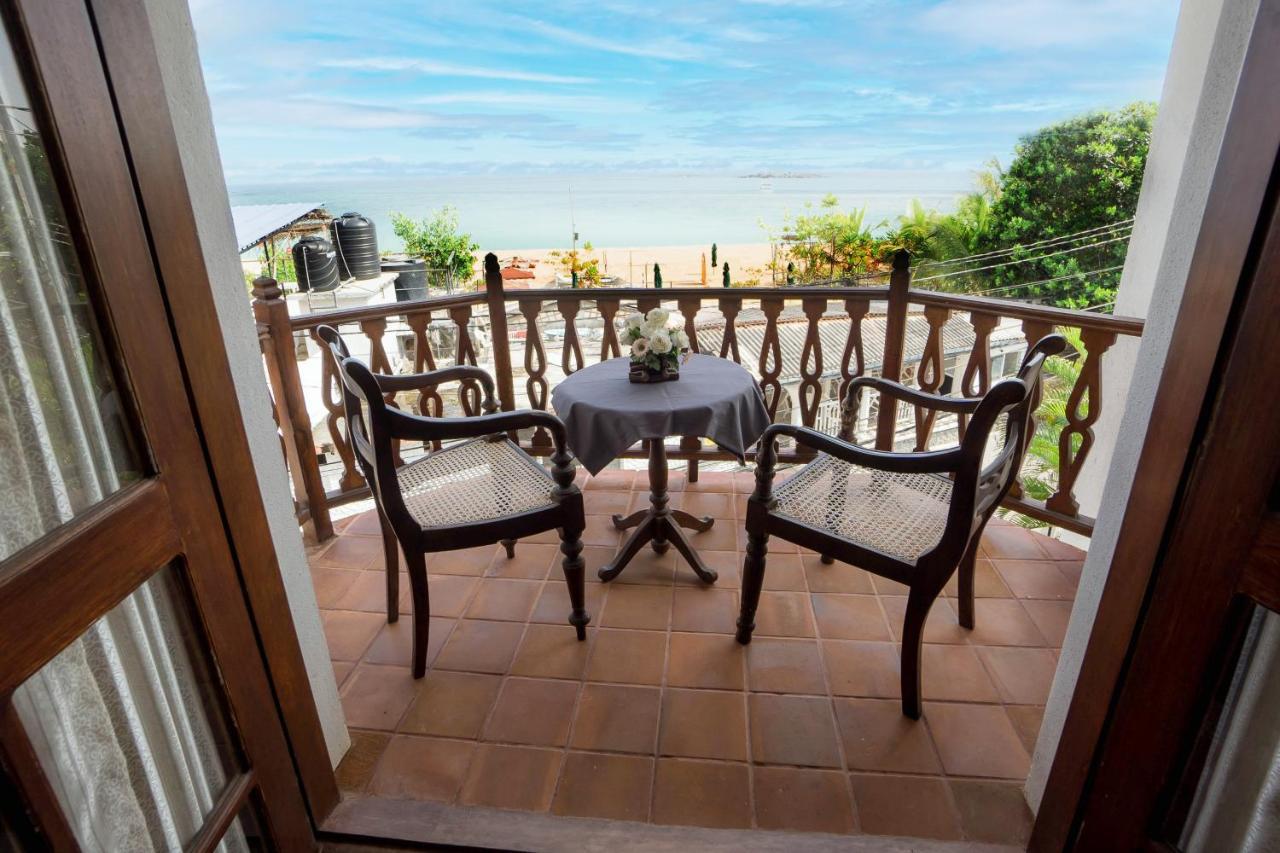 Hotel Neptune Bay Unawatuna Beach Buitenkant foto