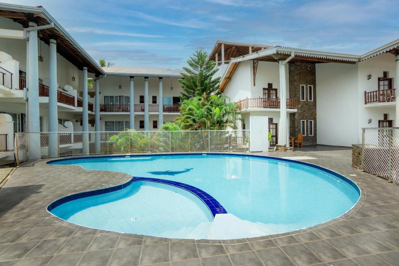 Hotel Neptune Bay Unawatuna Beach Buitenkant foto