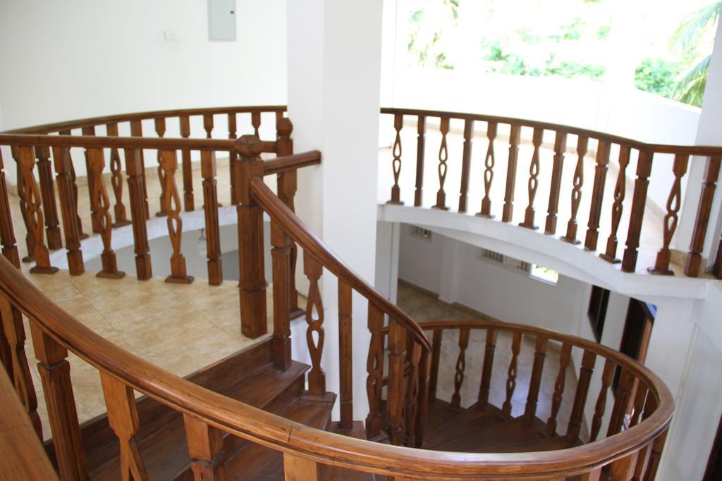 Hotel Neptune Bay Unawatuna Beach Buitenkant foto