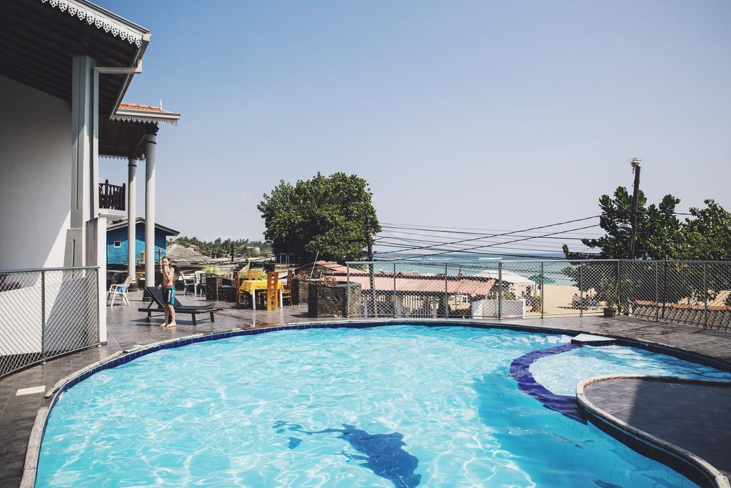 Hotel Neptune Bay Unawatuna Beach Buitenkant foto