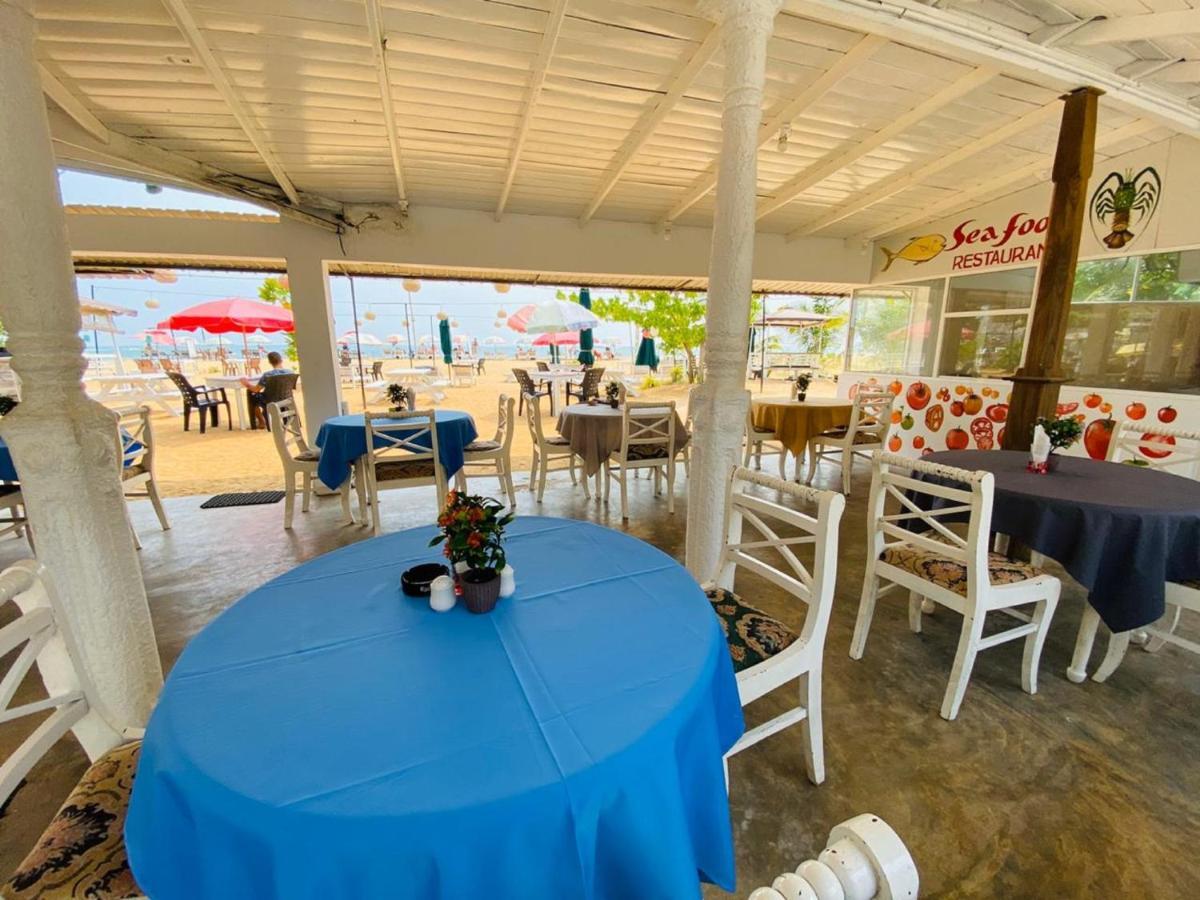 Hotel Neptune Bay Unawatuna Beach Buitenkant foto